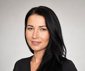 Mrs Renata Jonak